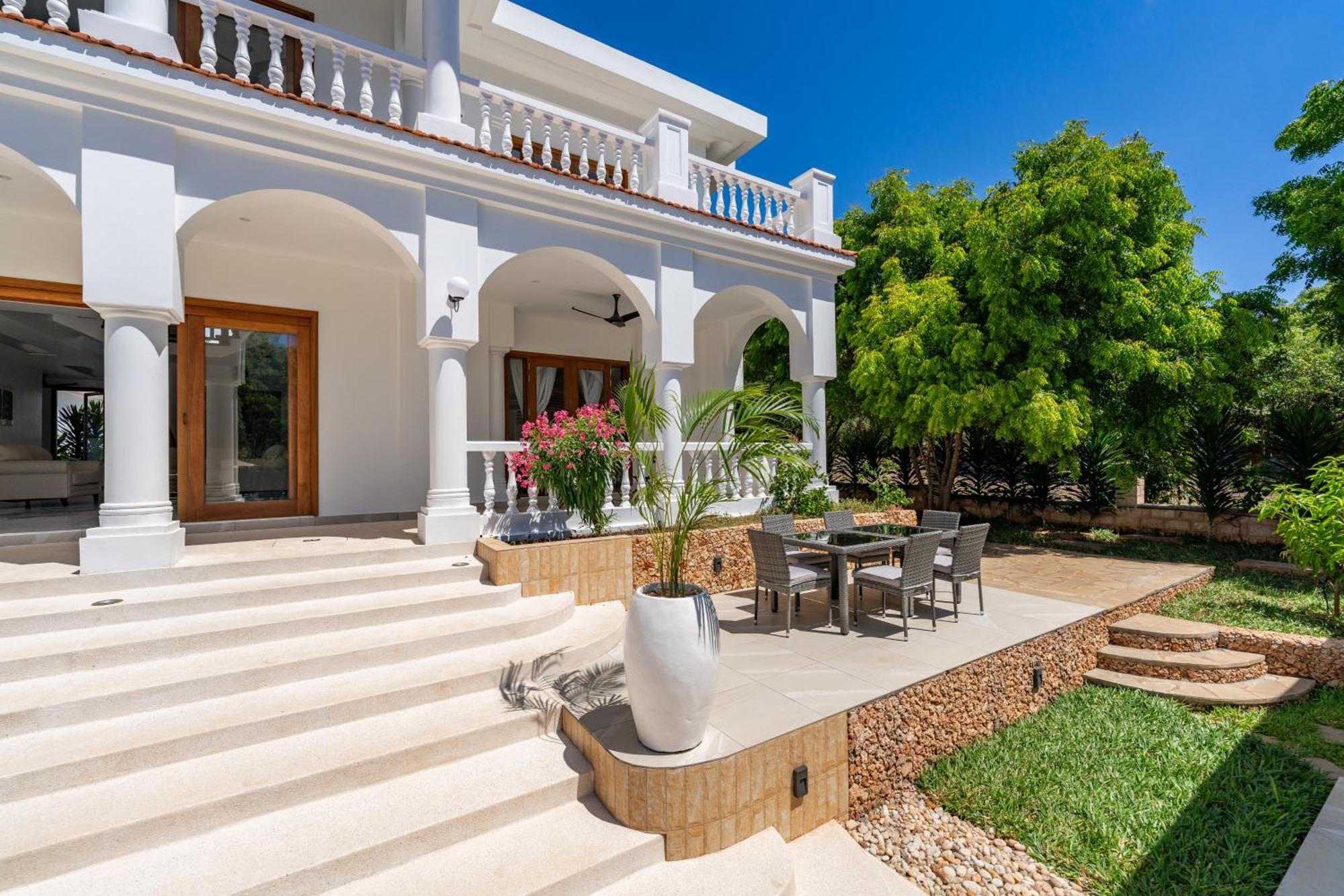 Villa Branca Diani Boutique Luxury & Personalized Service Diani Beach Exterior foto